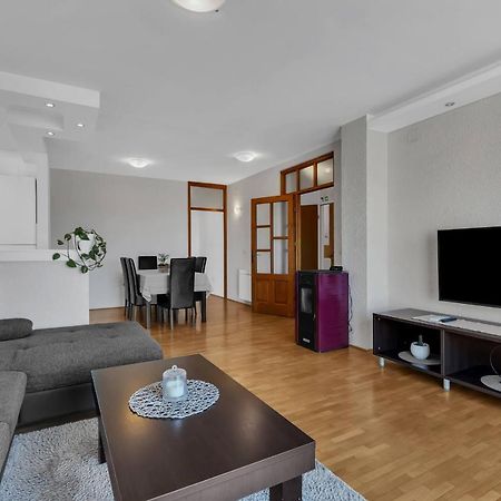 Urban Apartment Makarska Exterior photo