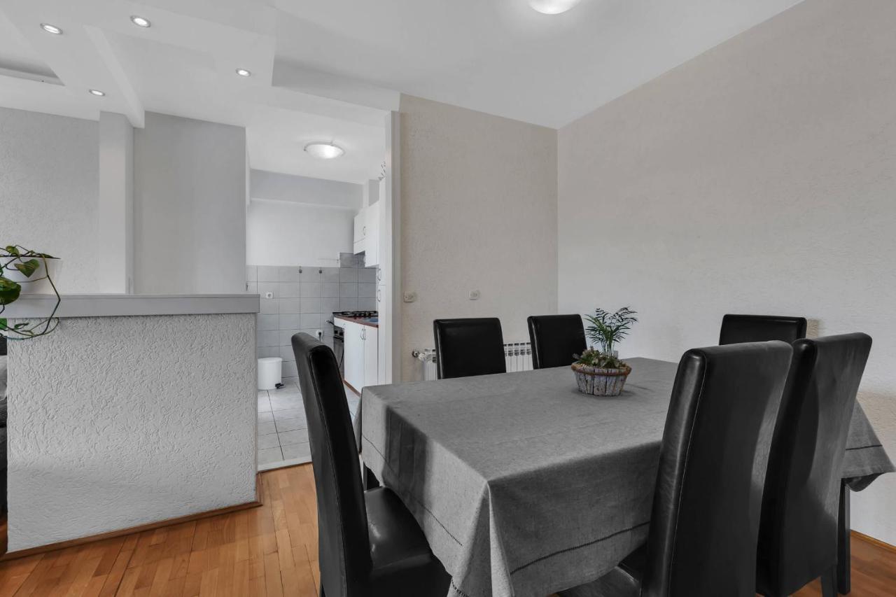 Urban Apartment Makarska Exterior photo